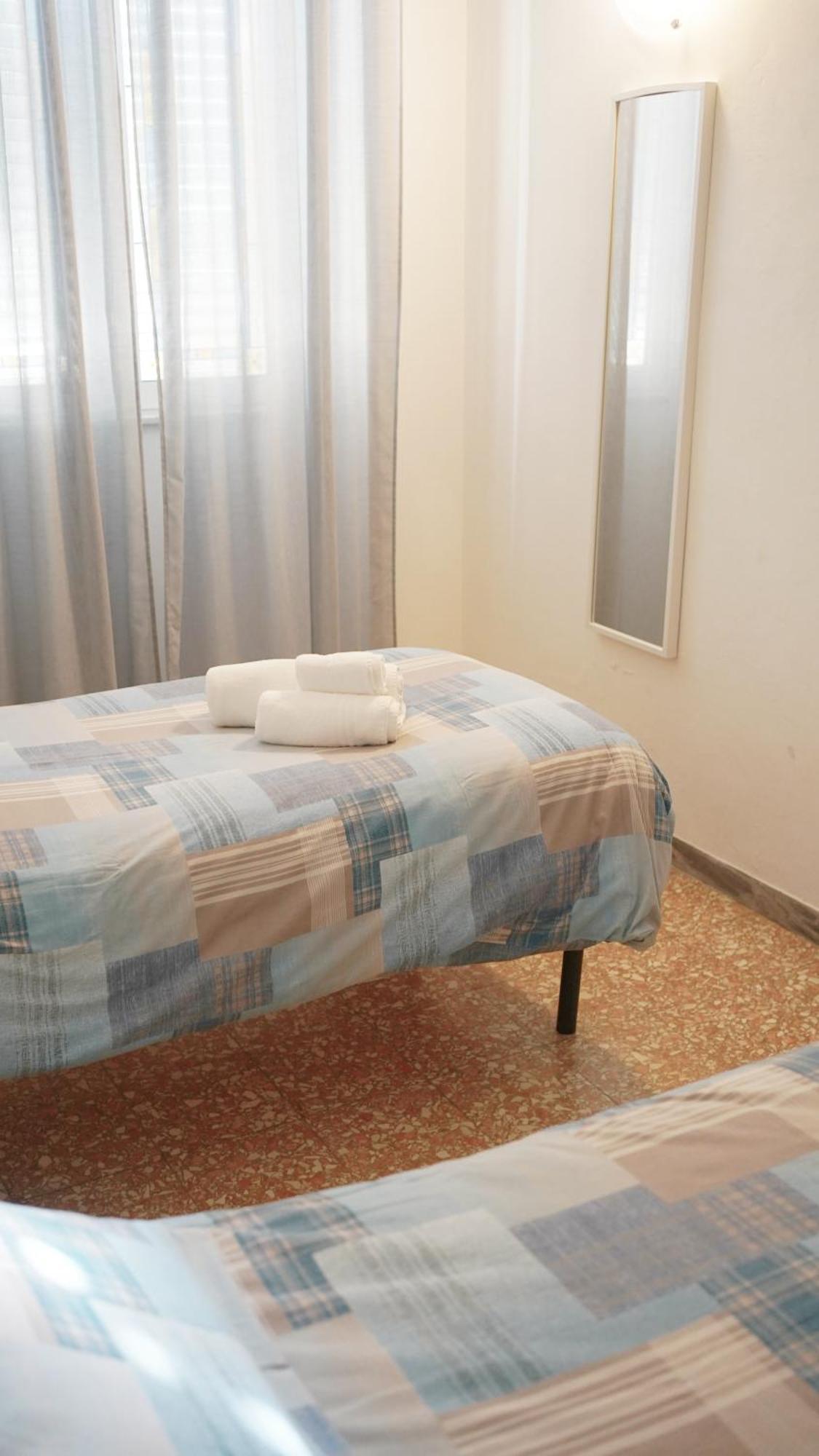 A Casa Di Mario E Nene Bed and Breakfast Viareggio Eksteriør billede