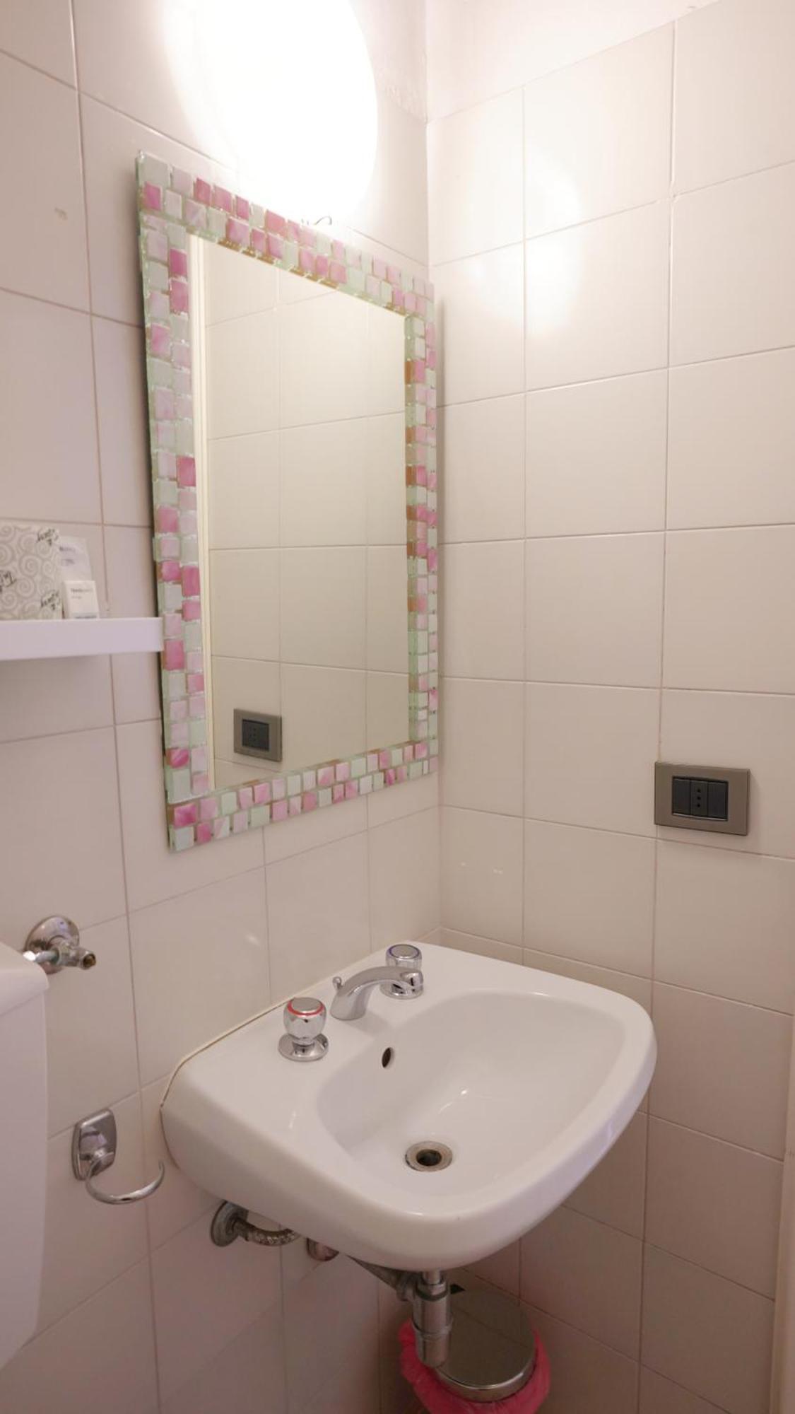 A Casa Di Mario E Nene Bed and Breakfast Viareggio Eksteriør billede